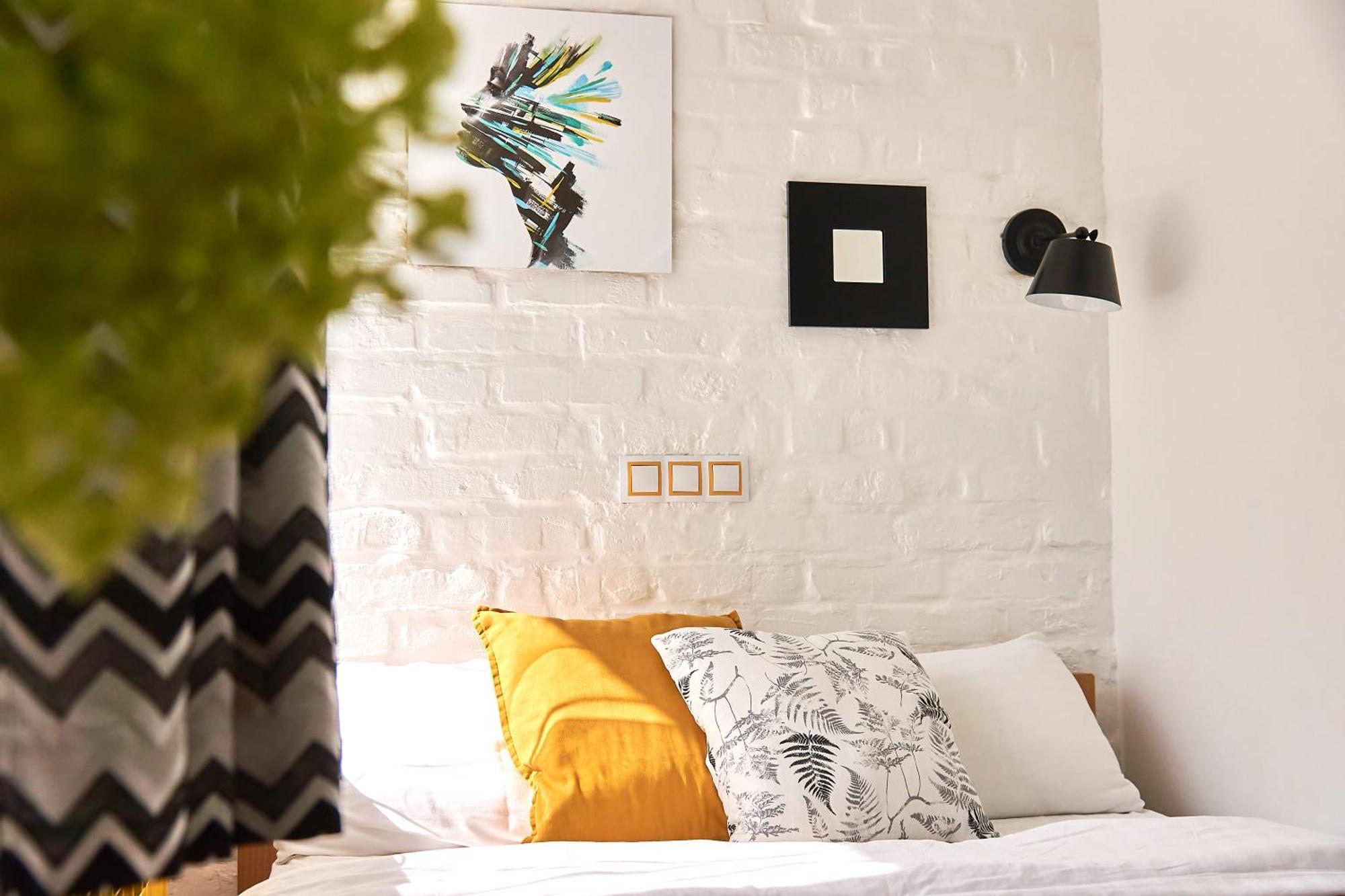 Яскраві Апартаменти √ Wi-Fi √ Кава √ 2Хв П.Олександрія Bila Țerkva Exterior foto